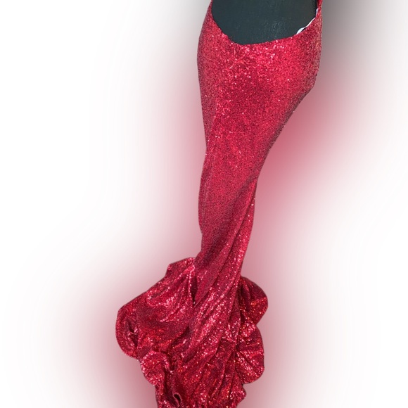 Alamour the label wine red Yassmin mermaid dress - Picture 3 of 6